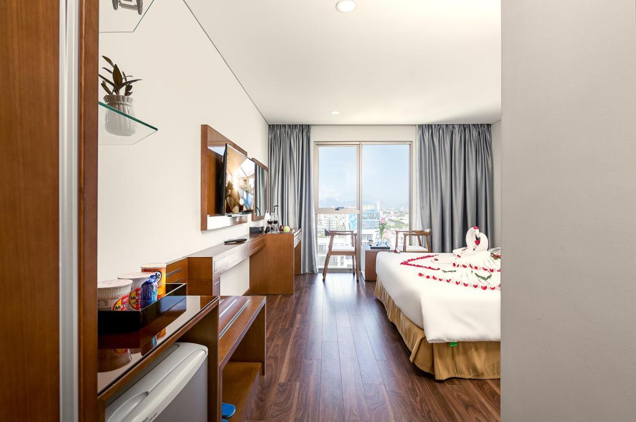 Tamarind Danang Beach Hotel Extérieur photo